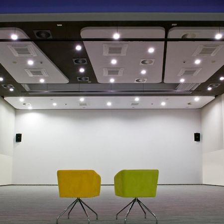 Park Inn By Radisson Budapest Interior photo