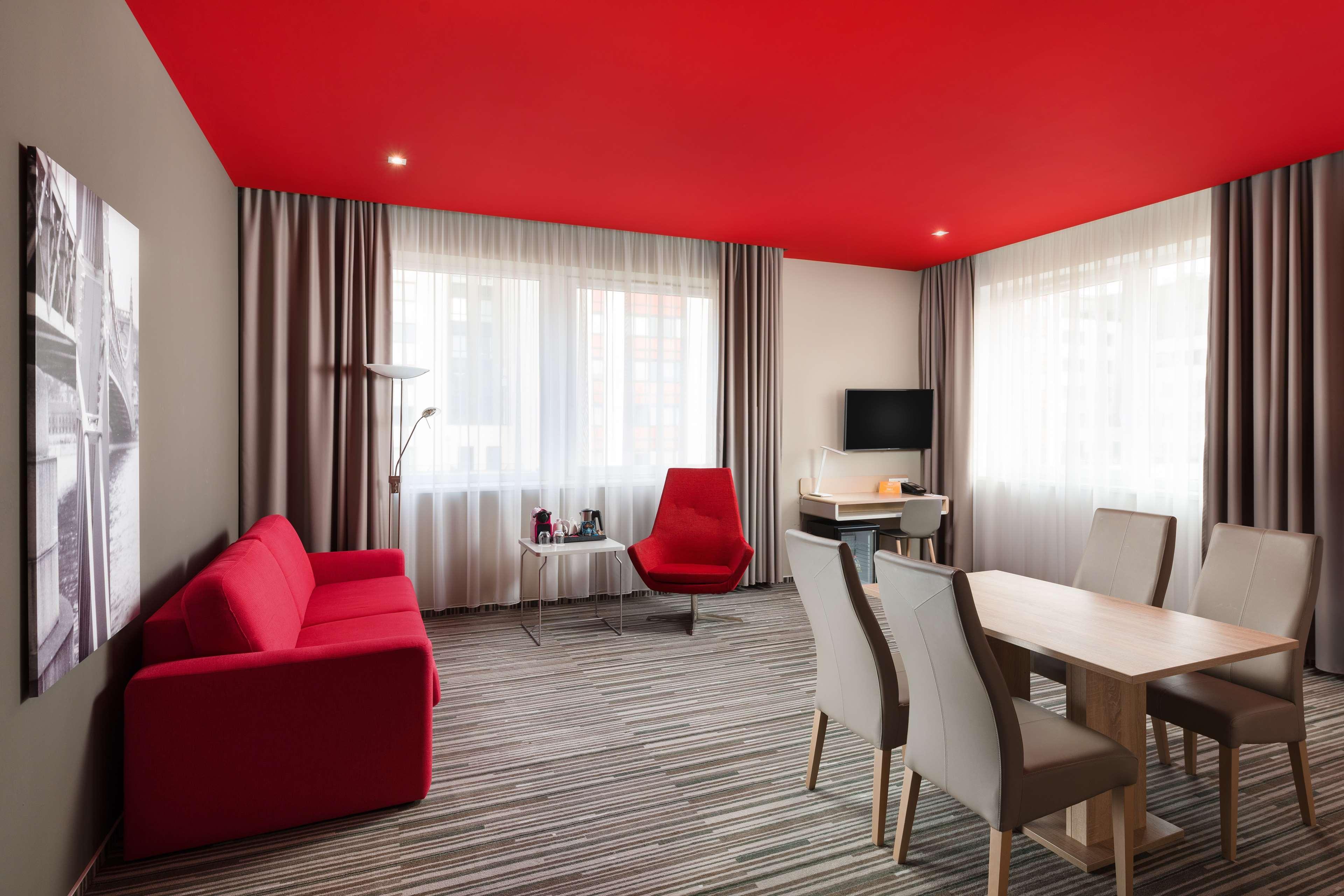 Park Inn By Radisson Budapest Exterior photo